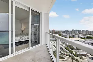 16699 Collins Ave, Sunny Isles Beach, FL 33160 - Photo 35