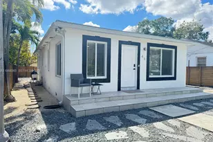 44 NW 40th St, Miami, FL 33127 - Photo 21