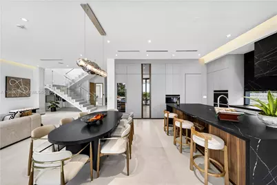 609 SW 24th Rd, Miami, FL 33129 - Photo 11