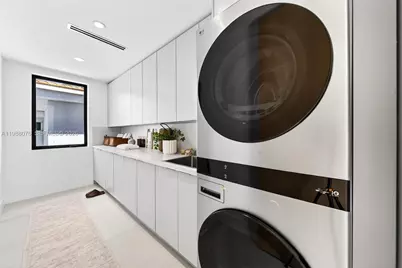 609 SW 24th Rd, Miami, FL 33129 - Photo 39