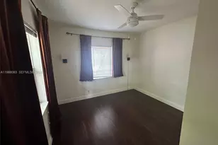 565 NE 65th St, Miami, FL 33138 - Photo 5