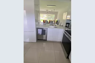 8838 W McNab Rd #104, Tamarac, FL 33321 - Photo 5