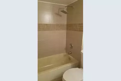 8180 Geneva Ct #428, Doral, FL 33166 - Photo 9