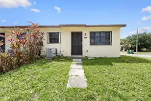 28145 SW 142nd Ct, Homestead, FL 33033 - Photo 1