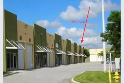 10601 NW 122nd St #13, Medley, FL 33178 - Photo 1