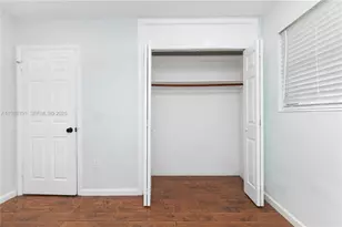 1511 NW 85th Way, Pembroke Pines, FL 33024 - Photo 13