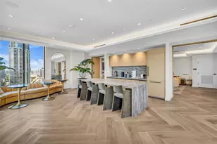 121 NE 5th St, Miami, FL 33132 - Photo 29