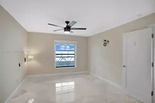 2201 Brickell Ave, Miami, FL 33129 - Photo 37