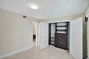 2201 Brickell Ave, Miami, FL 33129 - Photo 41