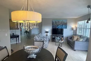 2243 SE 27th Dr, Homestead, FL 33035 - Photo 9