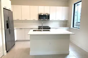 4227 NW 83rd Ave, Doral, FL 33166 - Photo 15