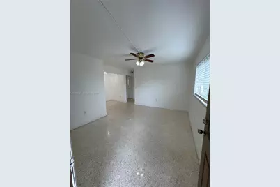 2429 SW 9th St #7, Miami, FL 33135 - Photo 5