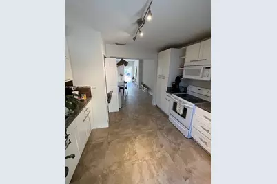 175 NW 121st St, North Miami, FL 33168 - Photo 7