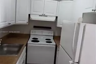 3031 NE 21st Terrace, Oakland Park, FL 33306 - Photo 11