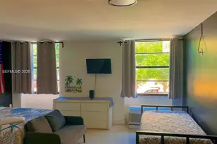 710 Washington Ave, Miami Beach, FL 33139 - Photo 3