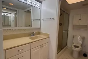 12600 SW 5th Ct, Pembroke Pines, FL 33027 - Photo 13