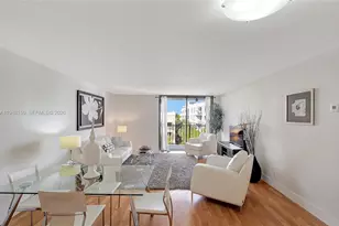 2625 Collins Ave, Miami Beach, FL 33140 - Photo 21