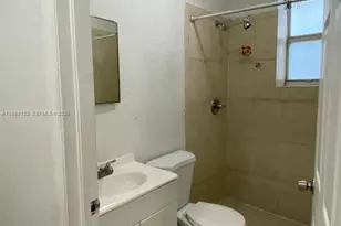 1021 NW 3rd St, Miami, FL 33128 - Photo 9