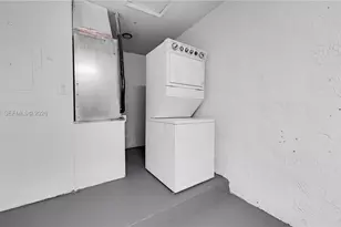 10575 La Placida Dr, Coral Springs, FL 33065 - Photo 31