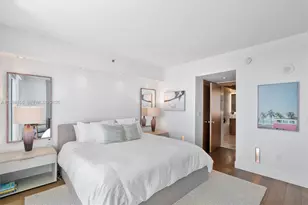 1000 S Pointe Dr, Miami Beach, FL 33139 - Photo 25