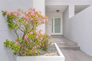 231 Poinciana Dr, Sunny Isles Beach, FL 33160 - Photo 7