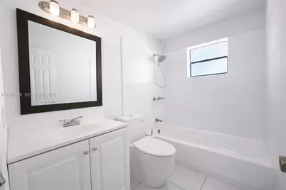 4081 N Dixie Hwy #28, Oakland Park, FL 33334 - Photo 11