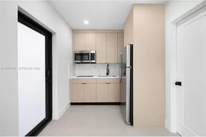 421 NW 81st St, Miami, FL 33150 - Photo 33