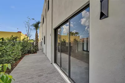 2421 SW 16th Terrace, Miami, FL 33145 - Photo 7