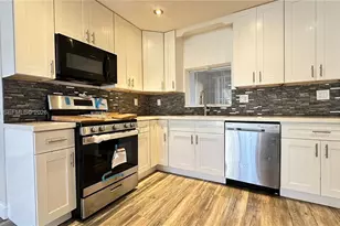 8450 NW 26th St, Sunrise, FL 33322 - Photo 7