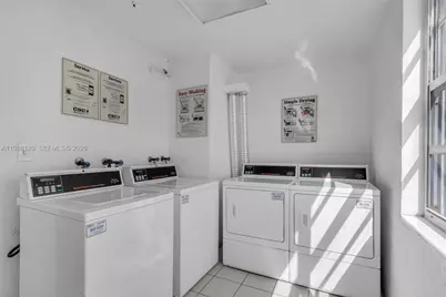 150 SE 25th Rd #8H, Miami, FL 33129 - Photo 17