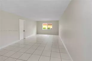 505 NW 177th St, Miami Gardens, FL 33169 - Photo 13