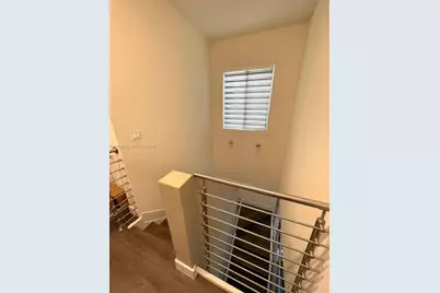 10460 NW 67th St, Doral, FL 33178 - Photo 11