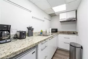 750 Collins Ave, Miami Beach, FL 33139 - Photo 5