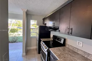 95 NE 41st St, Oakland Park, FL 33334 - Photo 5