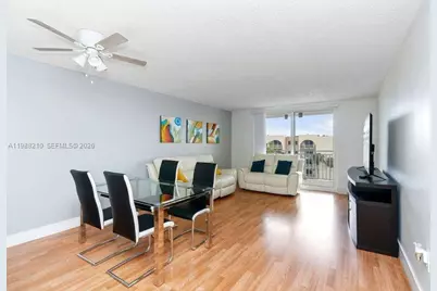 6960 Miami Gardens Dr #2-518, Hialeah, FL 33015 - Photo 13