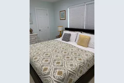 7921 Abbott Ave #6, Miami Beach, FL 33141 - Photo 13