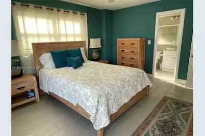 400 Golden Isles Dr #10, Hallandale Beach, FL 33009 - Photo 15