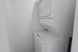 3245 SW 88th Ct, Miami, FL 33165 - Photo 7