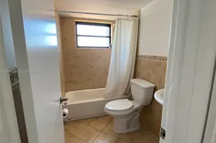 7626 Byron Ave, Miami Beach, FL 33141 - Photo 9