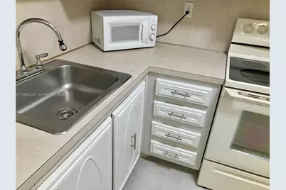 5681 SW 2nd Ct #105, Margate, FL 33068 - Photo 31