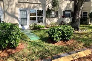 5681 SW 2nd Ct, Margate, FL 33068 - Photo 9