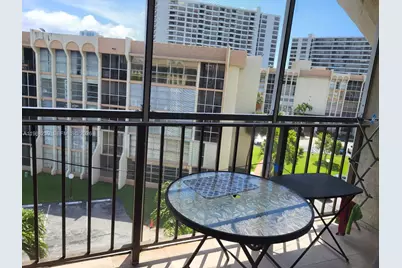 601 Three Islands Blvd #511, Hallandale Beach, FL 33009 - Photo 7