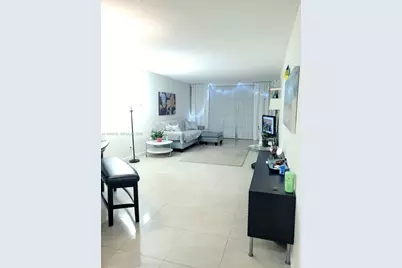 601 Three Islands Blvd #511, Hallandale Beach, FL 33009 - Photo 3