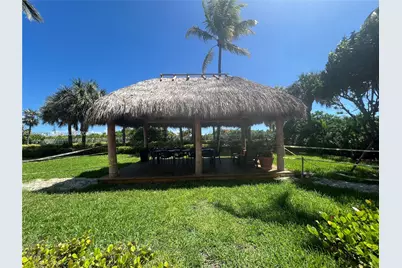 2401 Collins Ave #803, Miami Beach, FL 33140 - Photo 33