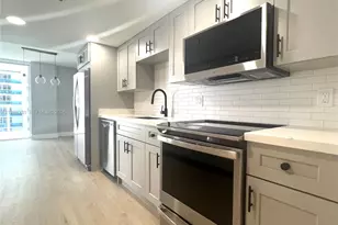 2401 Collins Ave, Miami Beach, FL 33140 - Photo 5