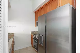 1805 Ponce de Leon Blvd, Coral Gables, FL 33134 - Photo 5