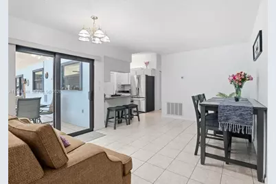 3270 Deer Lick Ct, Kissimmee, FL 34746 - Photo 11