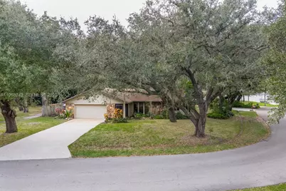 1625 Sunkist Way, Fort Myers, FL 33905 - Photo 13