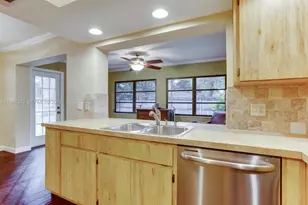 1625 Sunkist Way, Fort Myers, FL 33905 - Photo 17