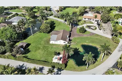 4701 SW 110th Ave, Davie, FL 33328 - Photo 7